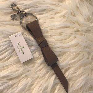 🎀NWT🎀 Kate Spade ♠️ bow key chain fob